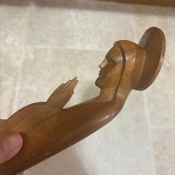 Hand Carved Religious Madonna Virgin Mary Figurine 14 Inches Tall - Picture 3 of 8